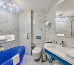 ЛЮКС С ВИДОМ НА МОРЕ СТИХИЯ ВОДЫ в Ostrova