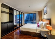 Люкс с 2 комнатами в Bandara Silom Suites