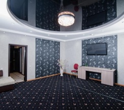 1-местный 2-комнатный номер люкс в Пятерочка-люкс