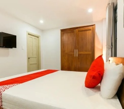 Одноместный номер Superior двуспальная кровать в Super OYO 520 Friendly Homestay