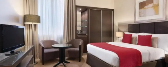 Двухместный номер Deluxe (двуспальная кровать) в Ramada by Wyndham Abu Dhabi Downtown