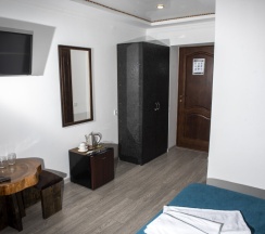 Трёхместный номер Superior в Emerald