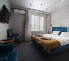 Просторный номер Классик с кроватью King-size в Loft Boutique Hotel