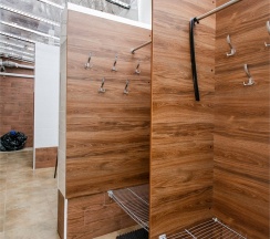 Апартаменты "На листопадной 15А" в Саквояж