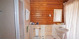 Отрадное: Коттедж Отрада