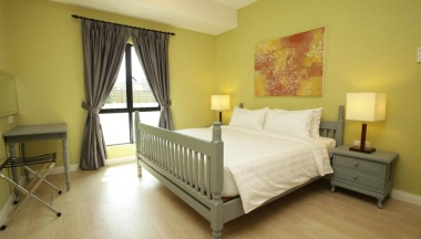 Люкс с 2 комнатами двуспальная кровать в RPGC Garden Hotel