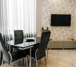 Бизнес номер в Гостевой дом Строгановых