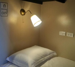 Кровать в общем номере в Rowhou8e Hostel Hua Hin 106