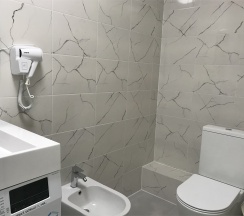 Люкс 2-х комнатный в Maziiz hotel на Советском