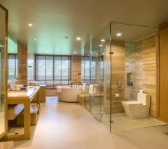 Клубный люкс Premium с балконом и с красивым видом из окна в Отель Dusit Thani Krabi Beach Resort