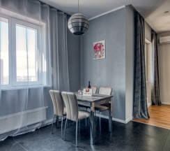 Апартаменты Англия с балконом (на ул. Павлюхина 110 В) в KazanHome