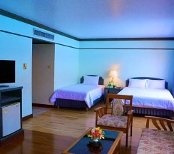 Семейный номер Standard в Grand Plaza Hotel