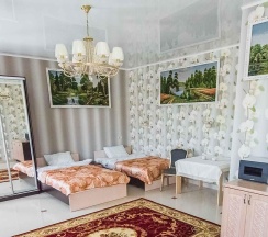 Номер люкс с 2 односпальными кроватями в Атлас