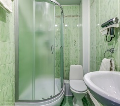 Улучшенный двухместный номер с собственной ванной комнатой в Boho City Hotel