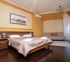 2-х местный номер повышенной комфортности с большой кроватью в Жемчуг