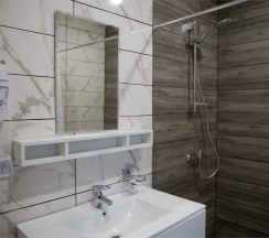 Deluxe в Розендорф