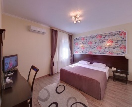 Двухместный люкс Венеция с балконом двуспальная кровать в Айвенго