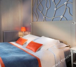 Двухместный номер Classic двуспальная кровать в Hotel Rochester Champs Elysees