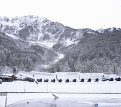 Домик Фрирайдера в глэмпинге в Эндемик