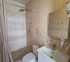 СЕМЕЙНЫЙ ДВУХКОМНАТНЫЙ НОМЕР с кроватями TWIN/DBL с двуспальным диваном в Цитрус