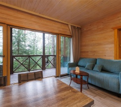 Вилла с 1 спальней и джакузи с видом на озеро в Пасторское озеро