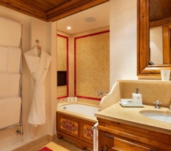 Полулюкс Prestige в Les Airelles Courchevel