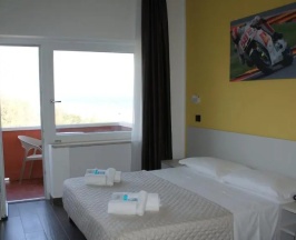Трёхместный номер Standard с частичным видом на море в Hotel Palazzo Caveja