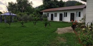Пицунда: Гостевой дом Guest House on Apsny 24a