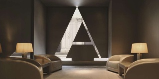 Милан: Отель Armani Hotel Milano