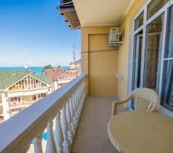 Семейный с балконом с прямым видом на море в Aqualife