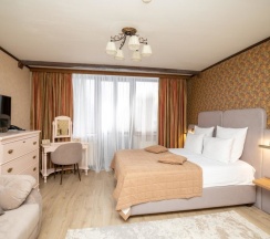 Люкс с красивым видом из окна в Губернский