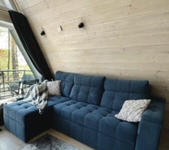 А-Фрэйм с видом на лес в Аван