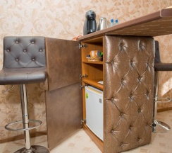 Номер люкс (с завтраком) в Золотая лилия