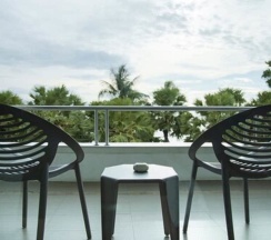Номер Standard с балконом и с видом на море в Baboona Beachfront Living