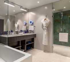 Апартаменты с видом на город в Rodina Residences Vladivostok 5*