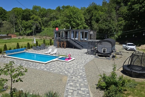 Абадзехская: Коттедж Павлония