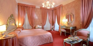 Венеция: Отель Hotel Rialto