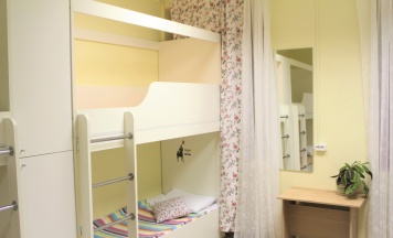 Кровать в общем номере в Мариинск