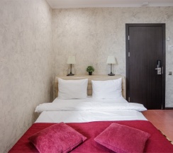 Первая категория-стандартный двухместный номер с 1 кроватью в Олимпия