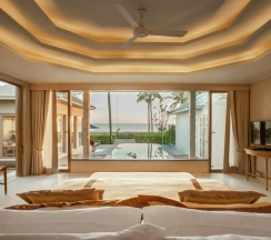 Двухместная вилла Pool Beachfront двуспальная кровать в Devasom Khao Lak Beach Resort & Villas