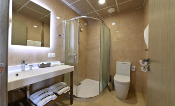 Double в Hunnu Hotel