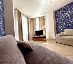 Апартаменты с балконом и с красивым видом из окна в Апартаменты Pskov City Apartments Юбилейная 40