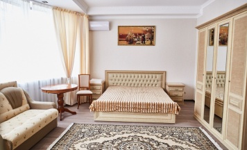 Трёхместный семейный в Rest Exclusive