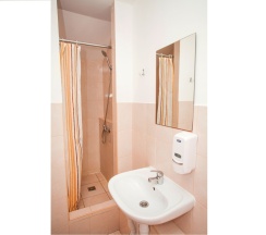 Эконом 3-х местный с общим санузлом на этаже в Ипкв