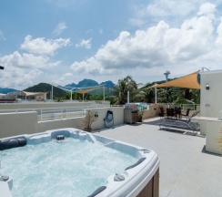 Вилла Standard c 1 комнатой с балконом и с красивым видом из окна в Отель The Oriental Beach Pearl