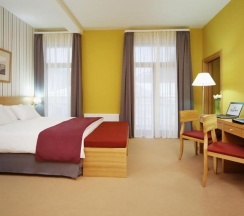 Двухместный люкс двуспальная кровать в Tulip Inn Rosa Khutor