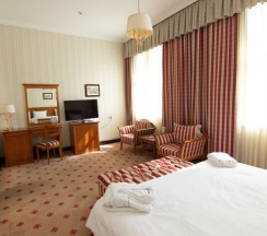 Двухместный номер Deluxe двуспальная кровать в Grand Hotel Tien Shan