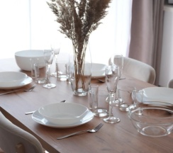 Апартаменты с 4 комнатами в Изумрудный