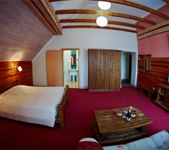 Номер «ДеЛюкс» в Золотой пляж