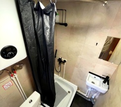 Дом 18 кв. м. № 4 (вместимость 2 взрослых, 2 ребенка) в У реки